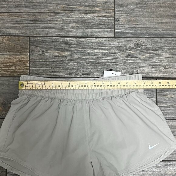 NWT Nike Women's Shorts Medium One Dri-FIT Mid-Rise 3" Brief-Lined DX6010-012 - Picture 12 of 15